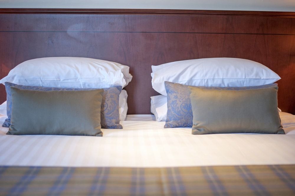 Nethybridge Hotel Superior Double Room 8