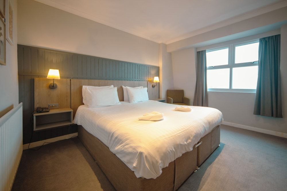 The Highfield Hotel Double Room 3