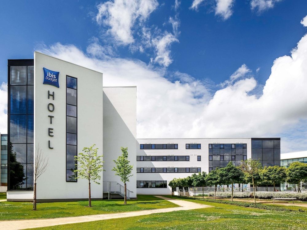 undefined ibis budget Edinburgh Park 7