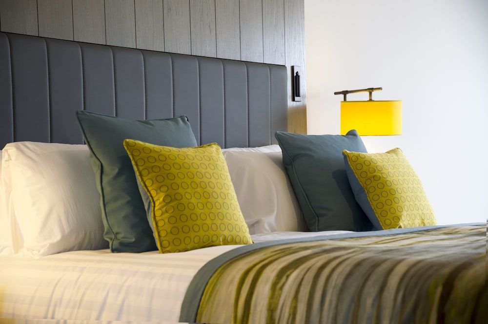 The Waterside Hotel Standard Room 2