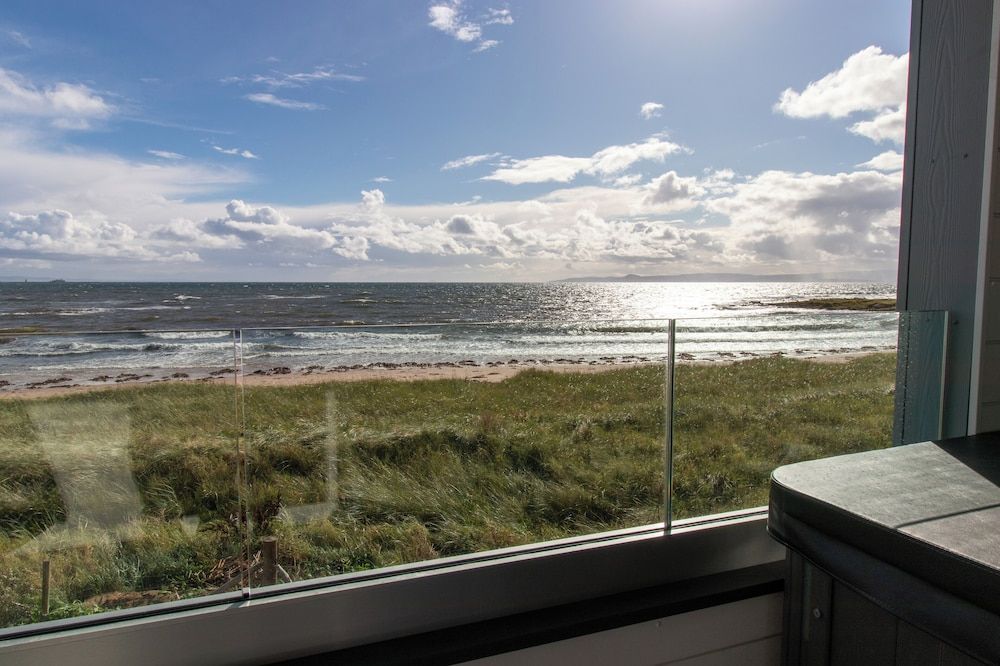 The Waterside Hotel Premium Room 3