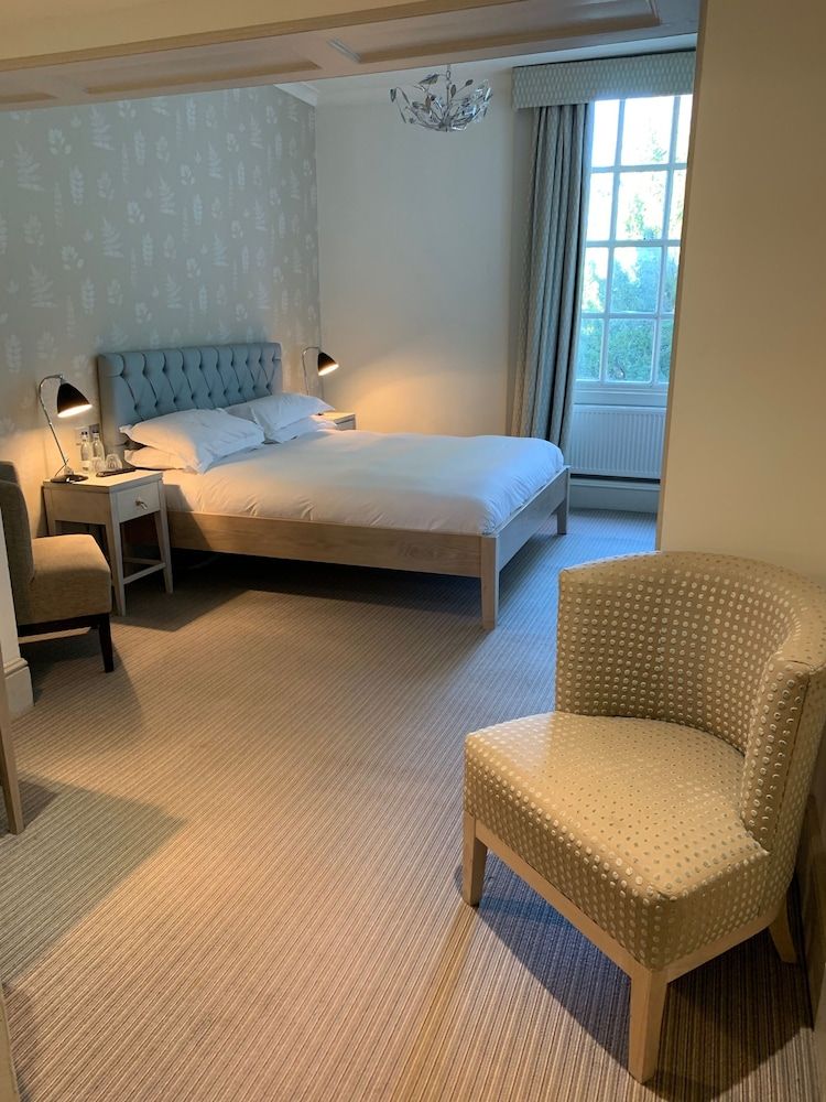 undefined Stoke Place Hotel 5