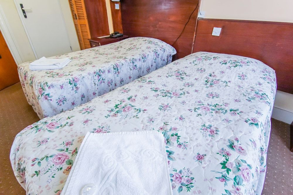 undefined Mandalay Picton House Hotel 2