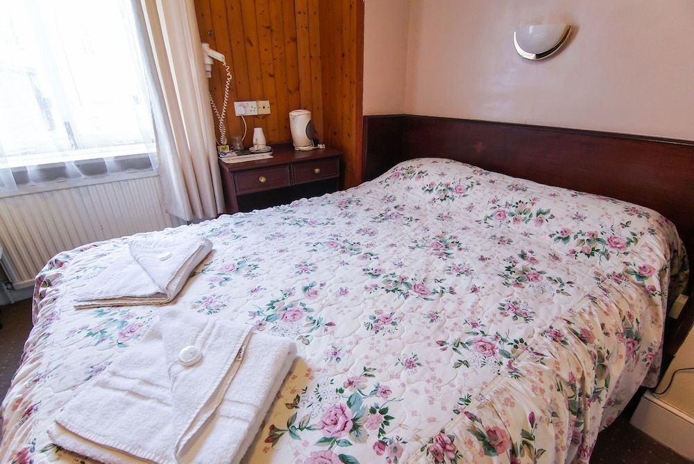 Double Room (2nd Floor rear)