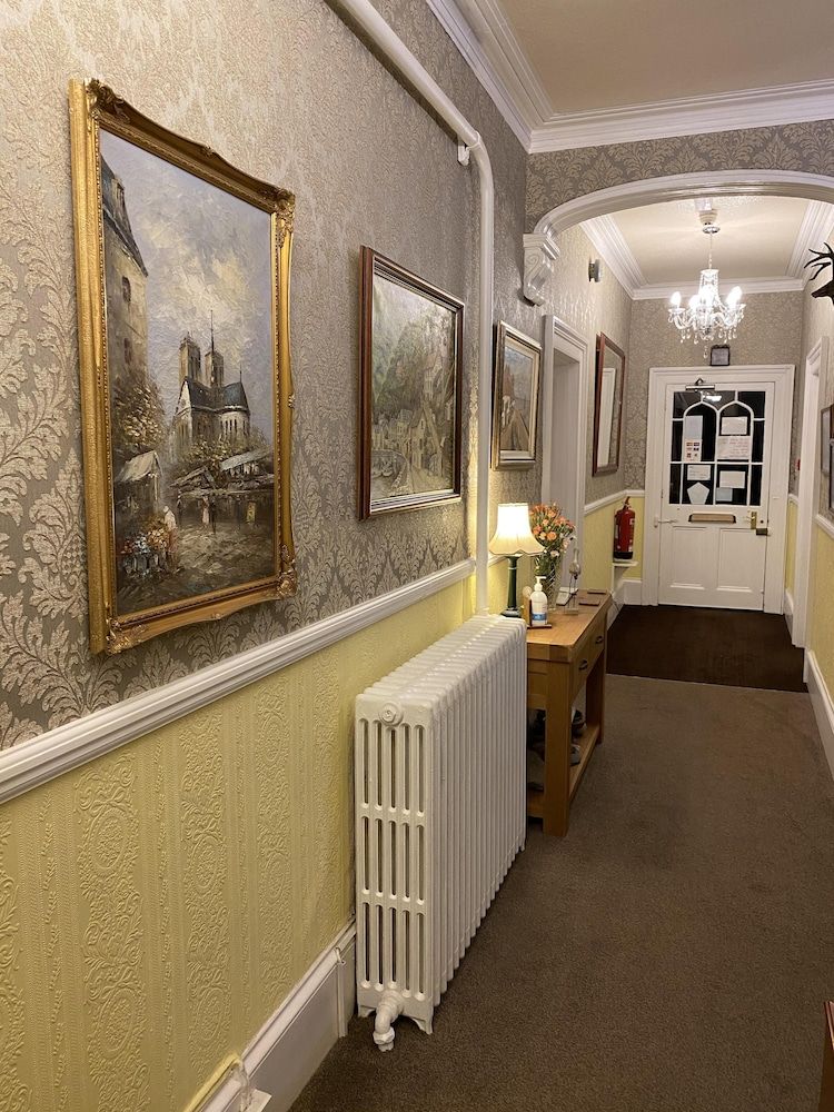 The North Cliff Hotel Deluxe Single Room, Ensuite, Sea View 10