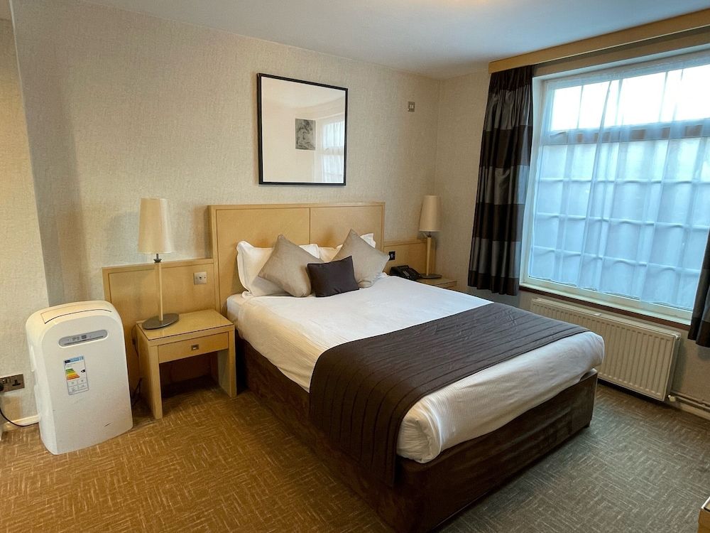Best Western Welwyn Garden City Homestead Court Hotel Standard Room, 1 Double Bed, Accessible, Non Smoking 3