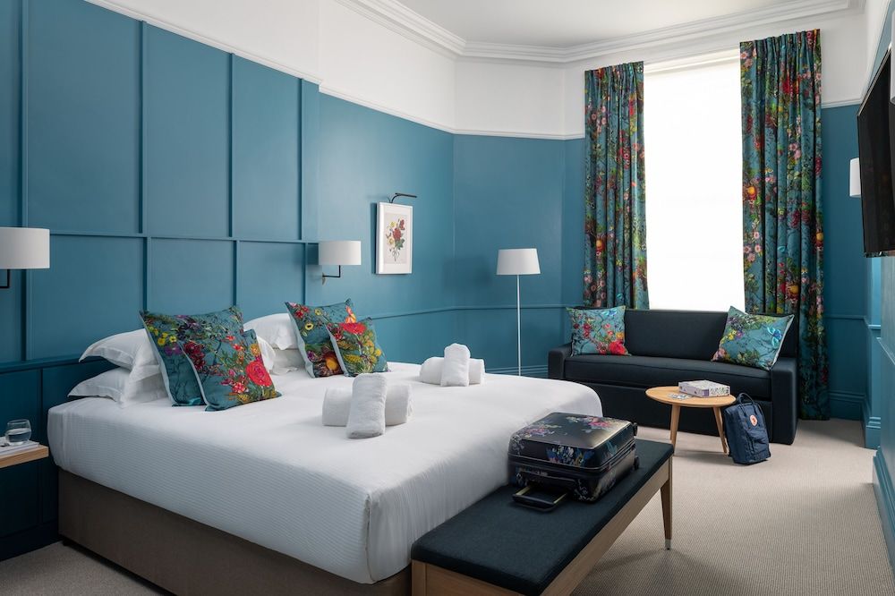 undefined The Goodenough Hotel London 3