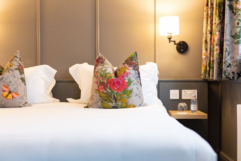 The Goodenough Hotel London Double or Twin Room, Courtyard View