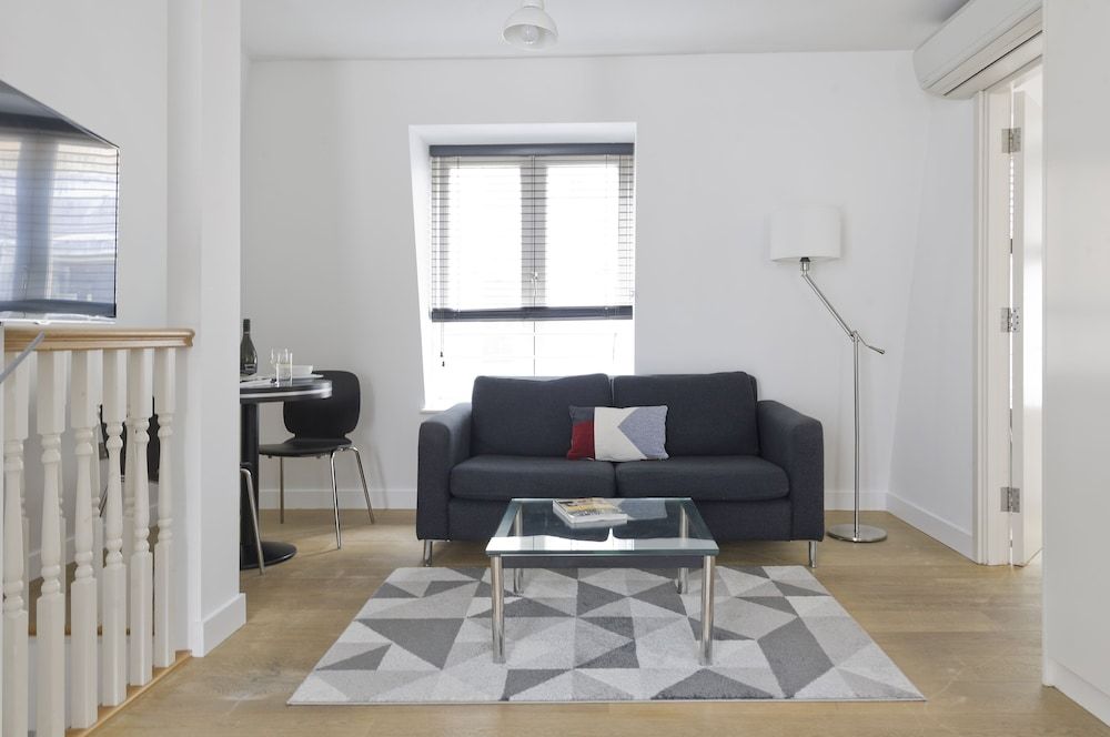 undefined Crane Court by City2Stay 10