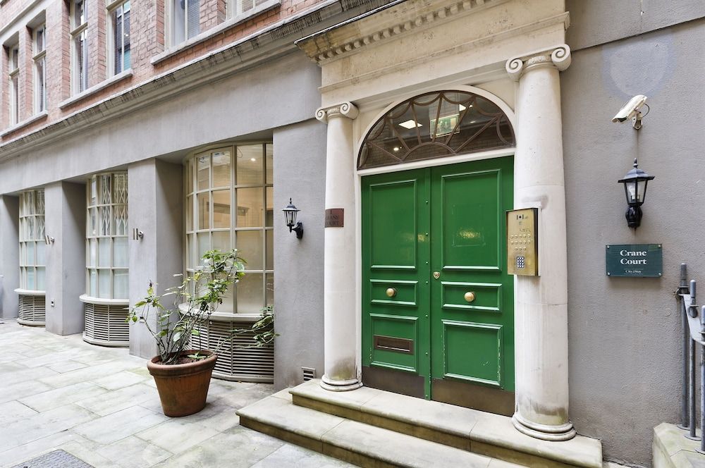 undefined Crane Court by City2Stay 4