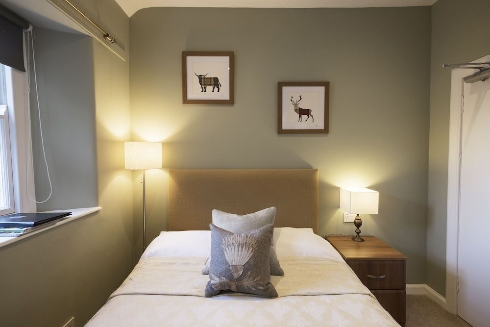 The Allanton Inn Standard Single Room