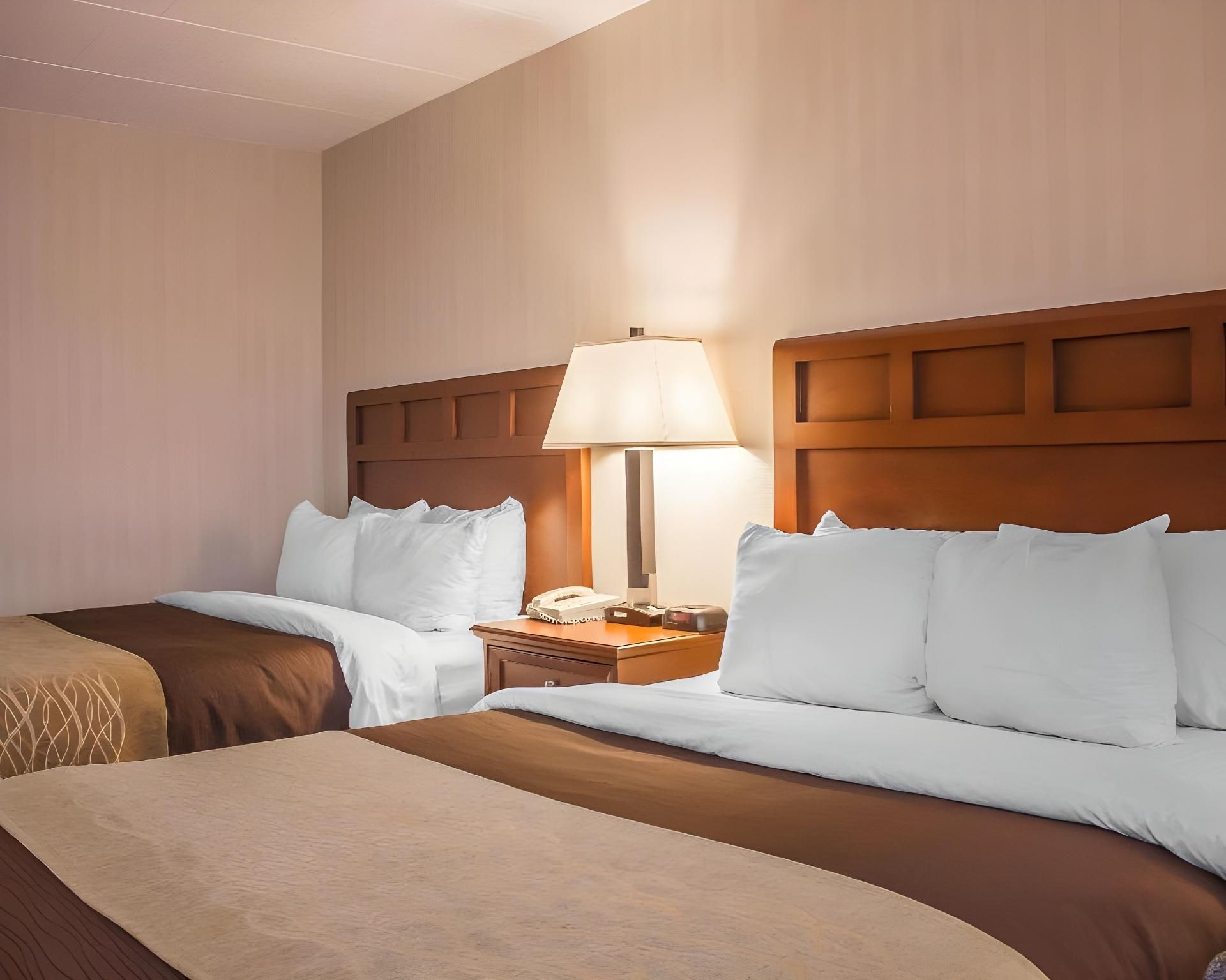 2 Double Beds, Nonsmoking, Accessible