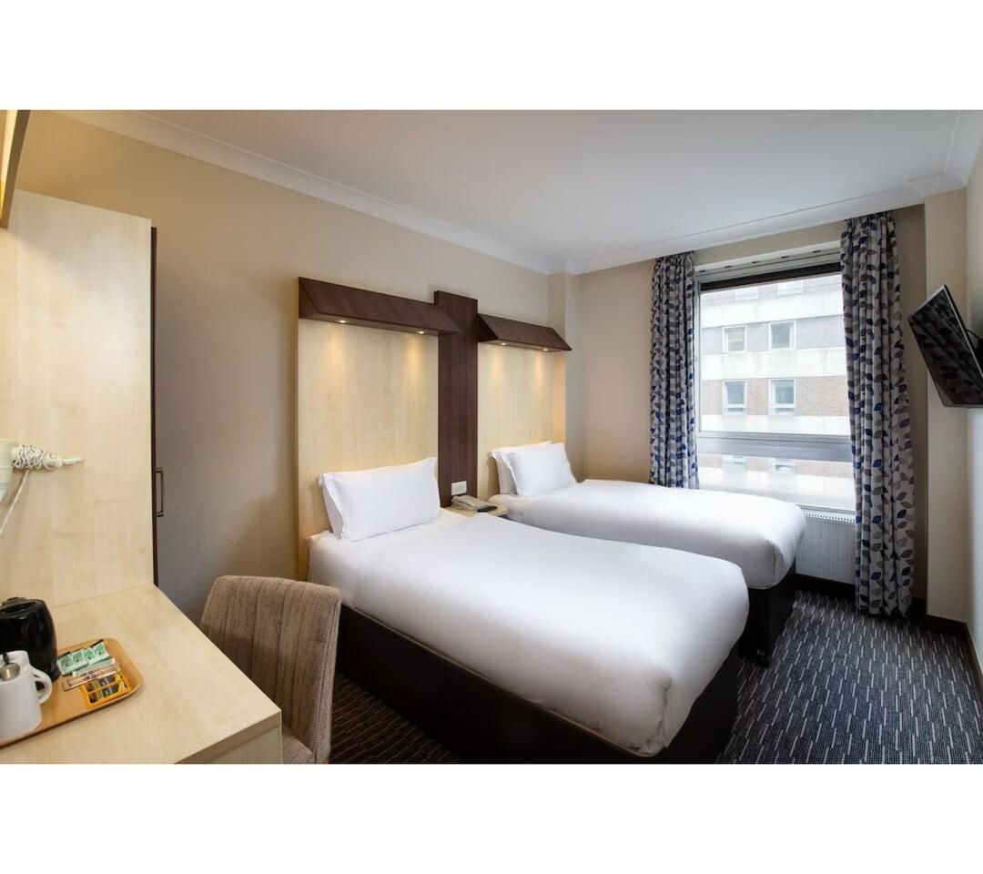 undefined Royal National Hotel 3