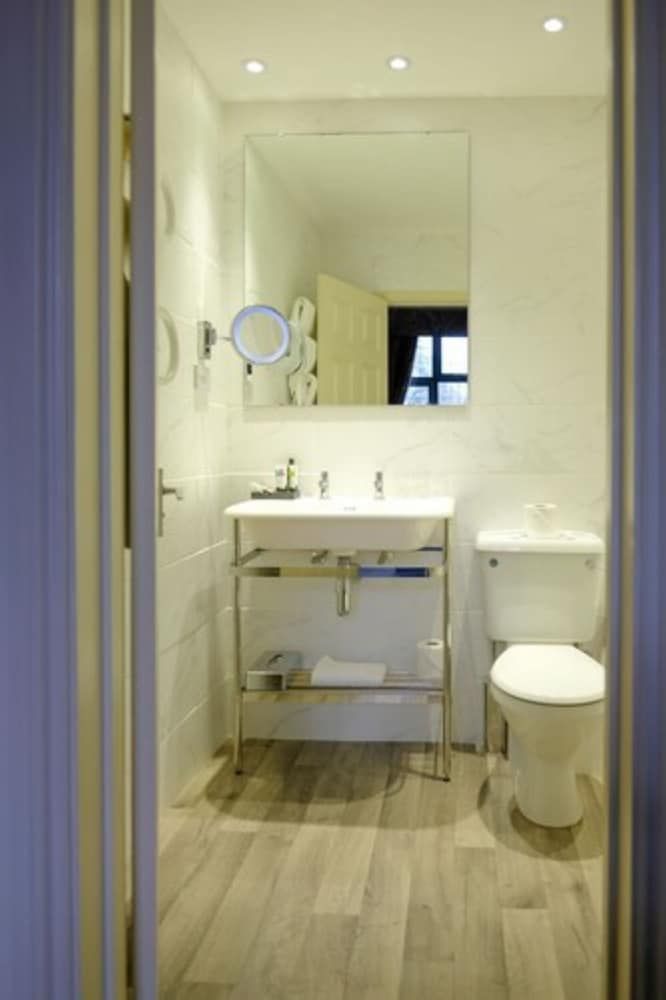 Exmoor White Horse Inn Luxury Room, 1 King Bed 11