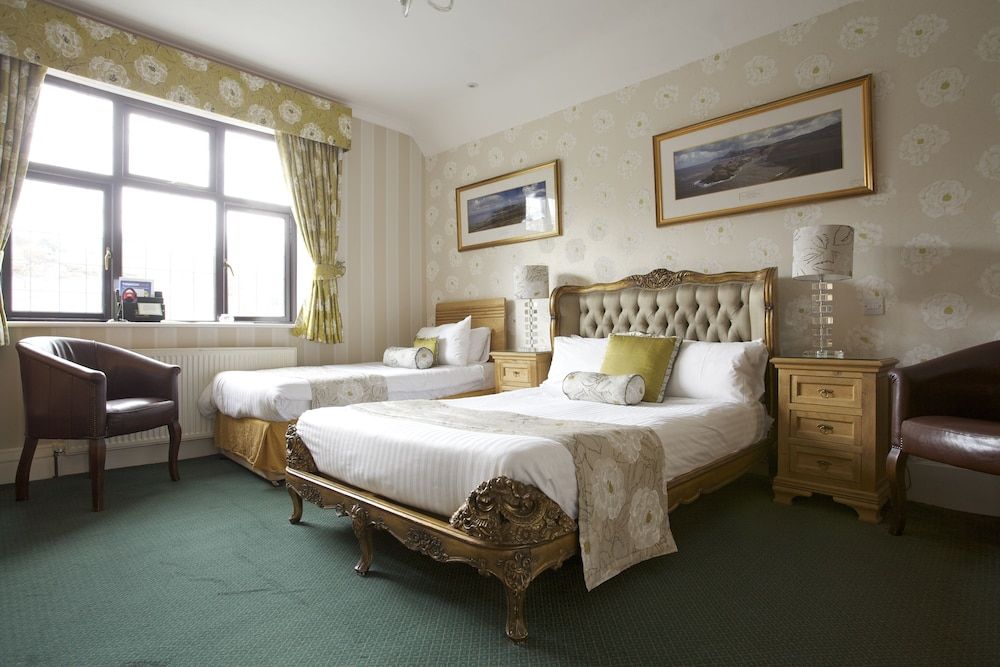 Exmoor White Horse Inn Superior Room, 1 King Bed 5