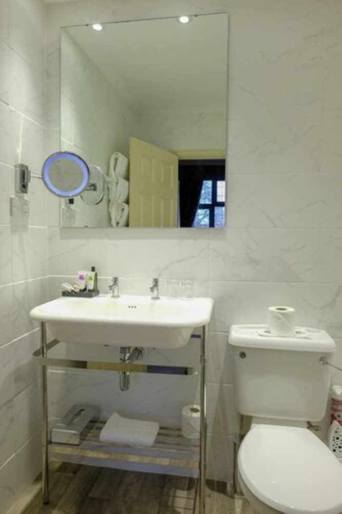 Exmoor White Horse Inn Luxury Room, 1 King Bed 12