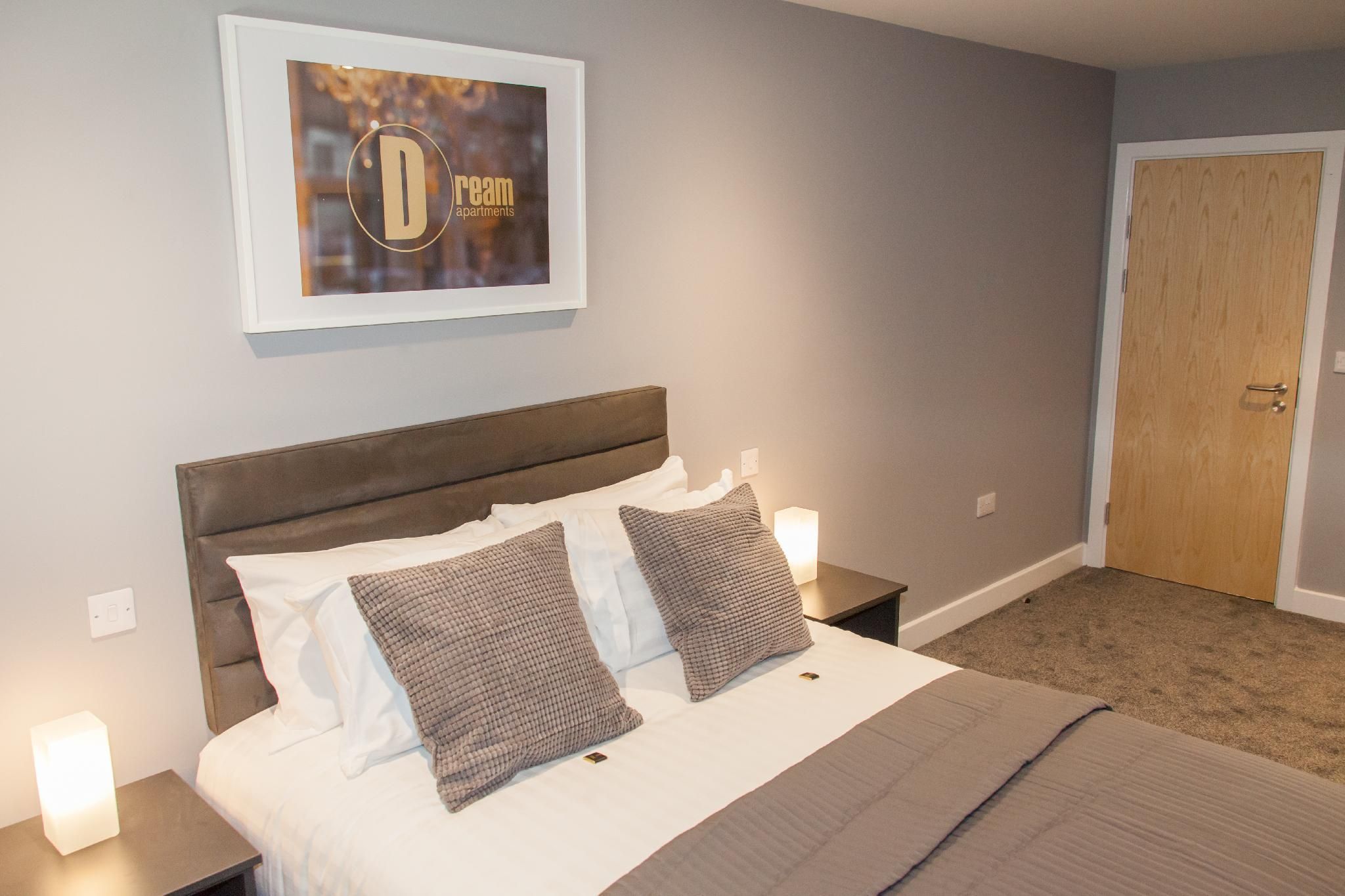 One Bedroom Apartment