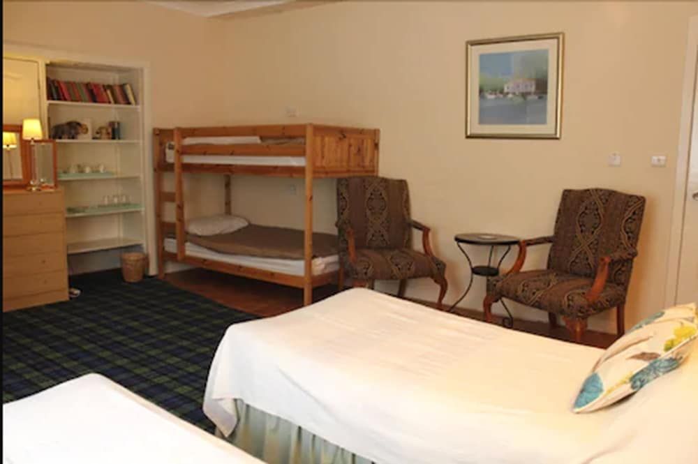 Family Room, Multiple Beds (2 adults + 3 children)
