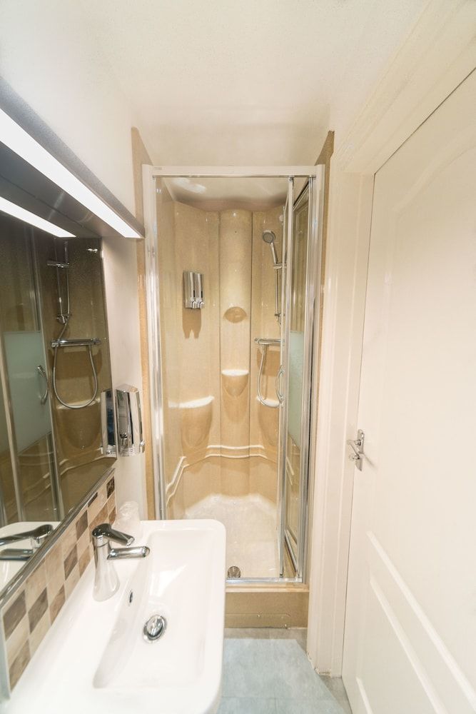 undefined The Melita 9