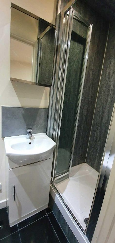 undefined 247 London Studios 9