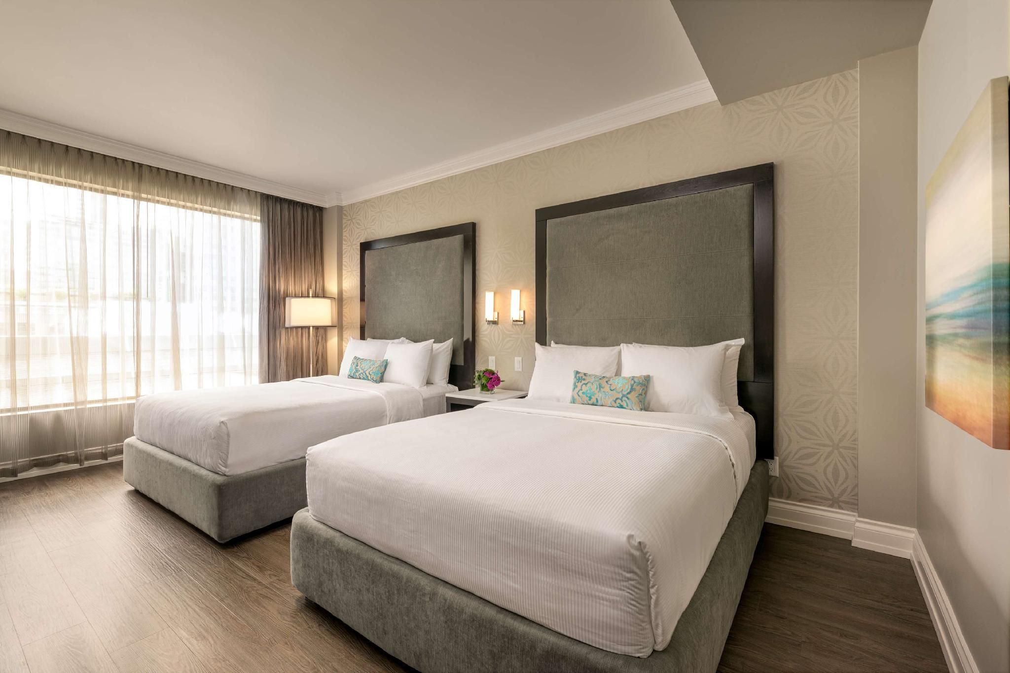 2 queen beds, nonsmoking