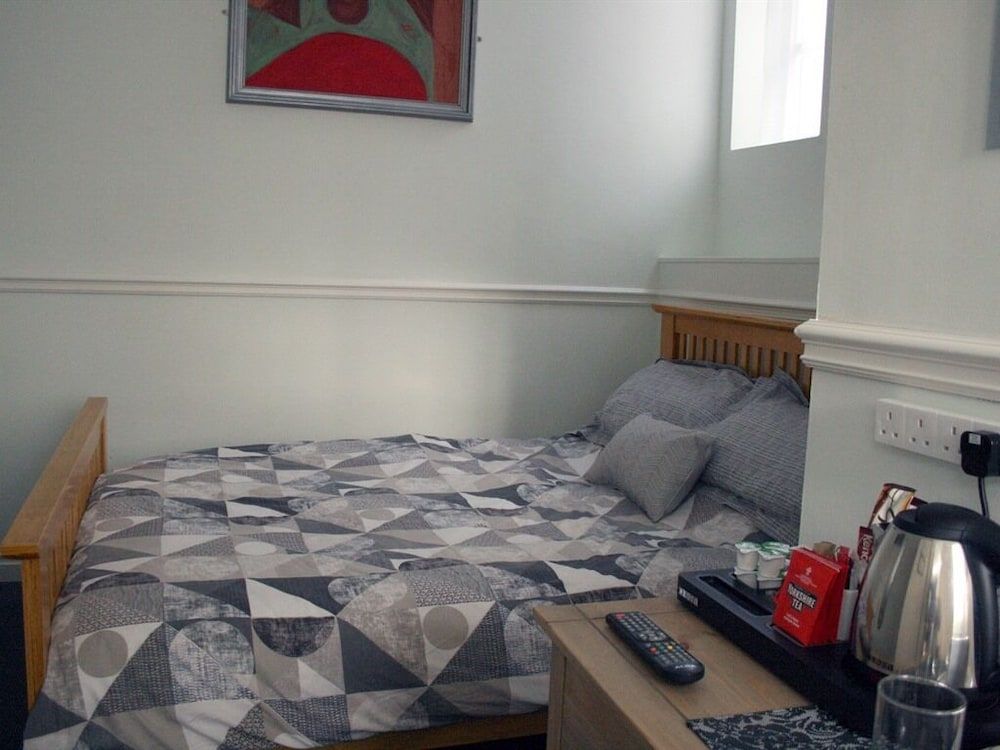 undefined Masons Arms 9