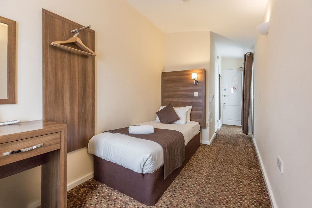 undefined Prince Regent Hotel Excel London 4