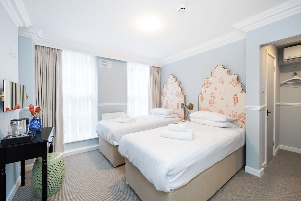 Americana Hotel Superior Twin Room 3