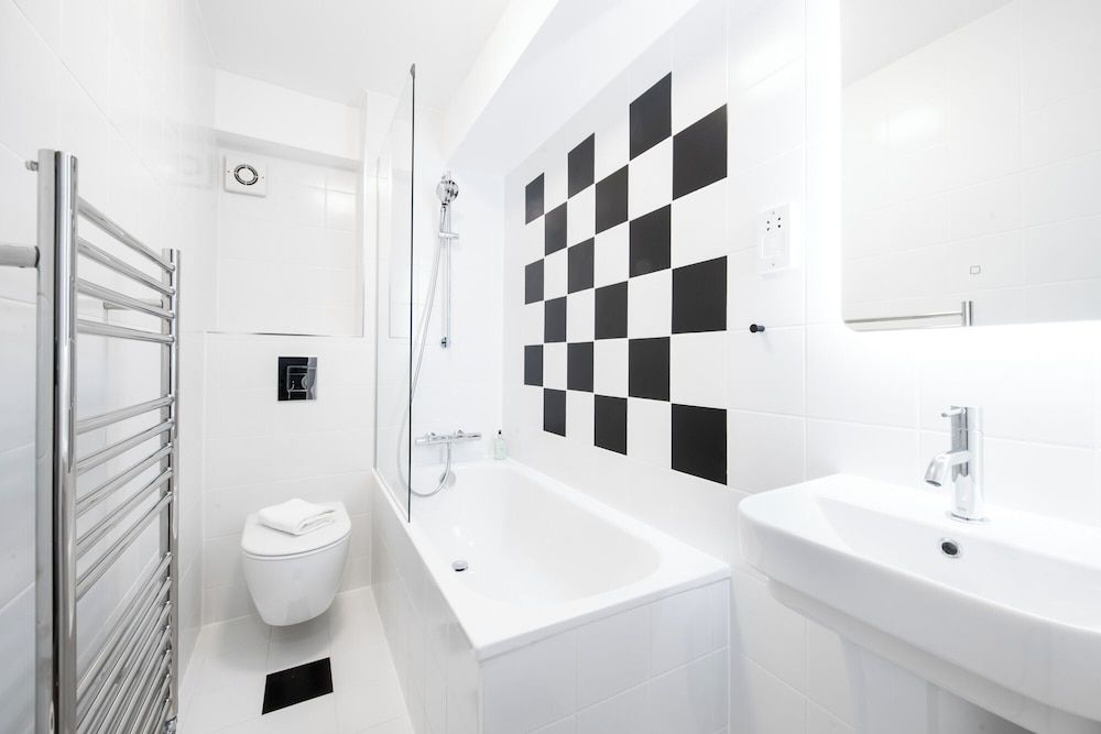 Americana Hotel Superior Twin Room 4