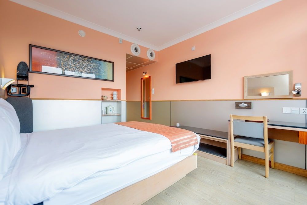 Eurotraveller Hotel-Premier Harrow Economy Double Room, 1 Double Bed