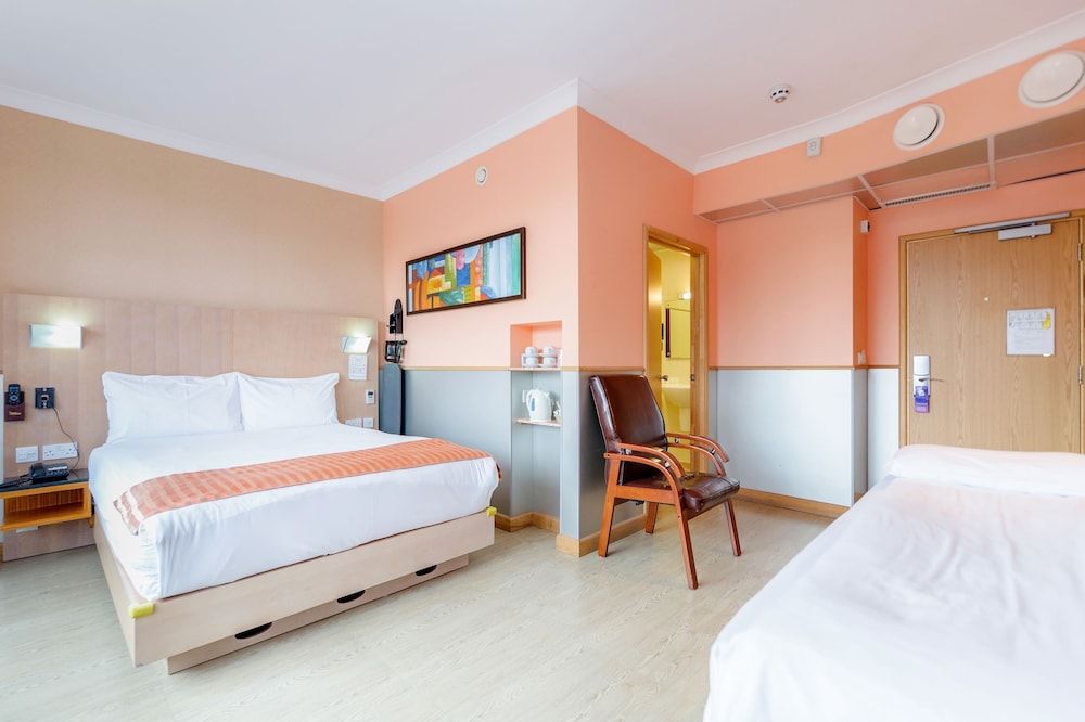 Eurotraveller Hotel-Premier Harrow Family Room 2