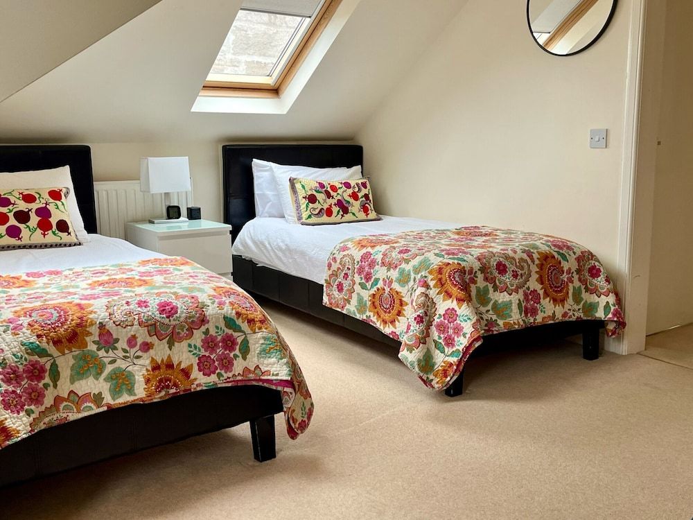 The Alba House Classic Twin Room, Ensuite, Garden View (classic twin)