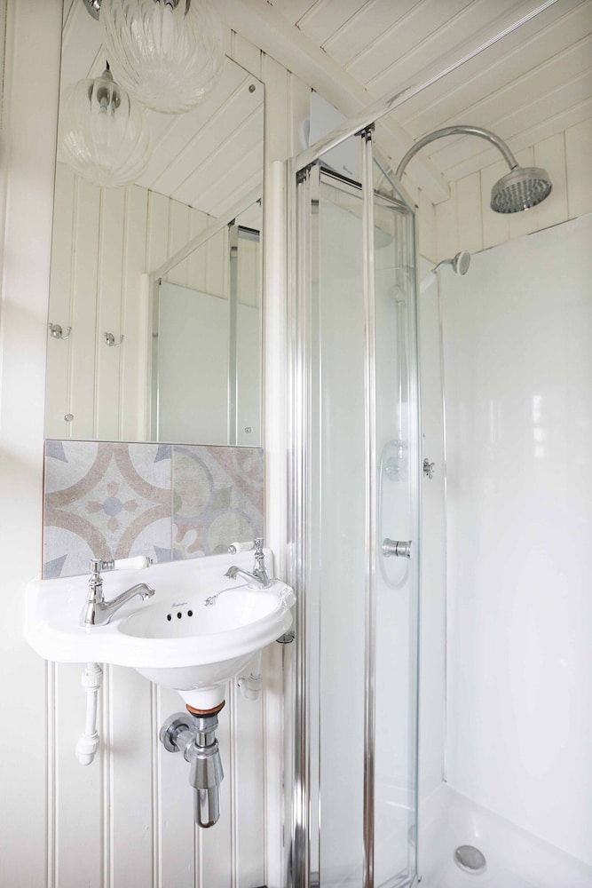 Westfield House Farm Luxury Room, Ensuite 5