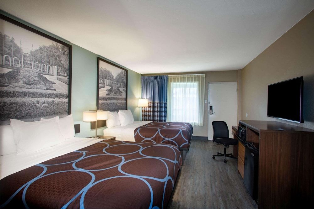 Room, 2 Queen Beds, Non Smoking