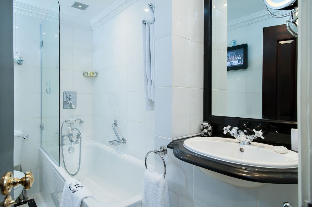 Hotel 41 Executive Double Room 2