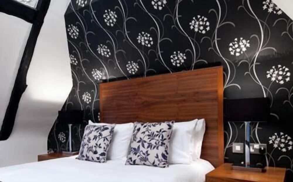 The Boleyn Hotel Executive Double Room 2