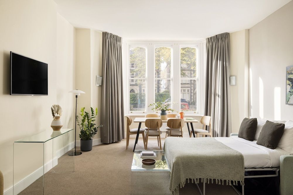 SACO Cardiff – Cathedral Road Apartment, 2 Bedrooms (with sofa bed) 3
