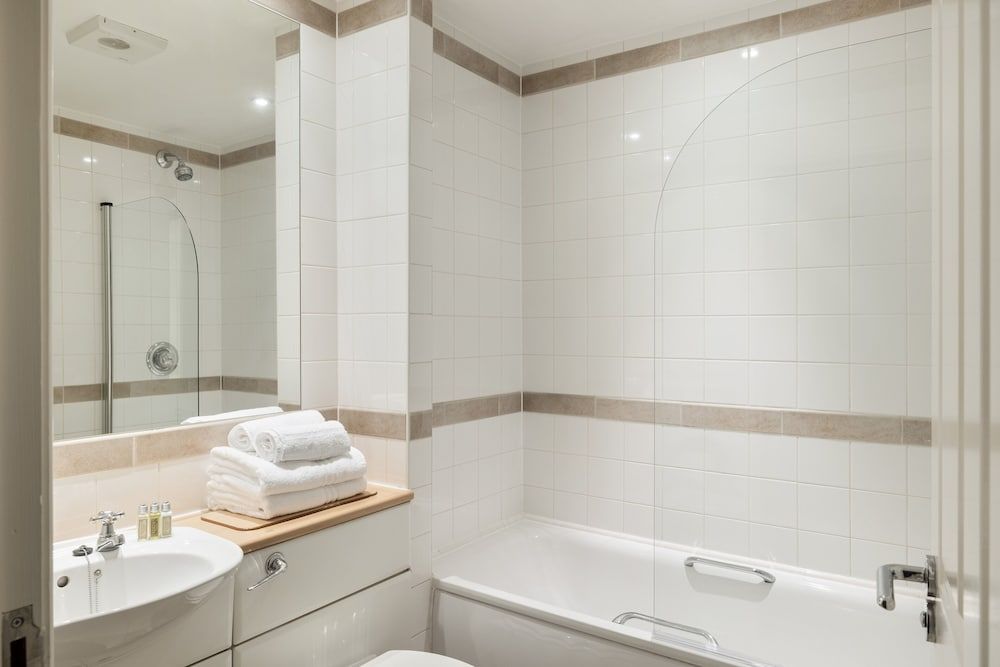 SACO Cardiff – Cathedral Road Apartment, 2 Bedrooms (with sofa bed) 2