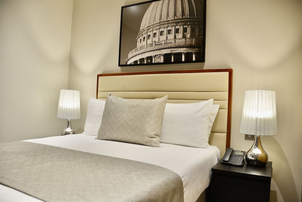 Sanctum London Belsize Road Superior Apartment, 1 Bedroom, Accessible 5