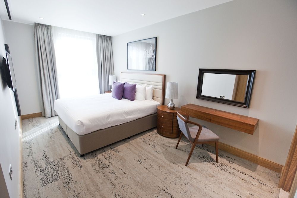 Sanctum London Belsize Road Luxury Apartment, 1 Bedroom, Accessible 2