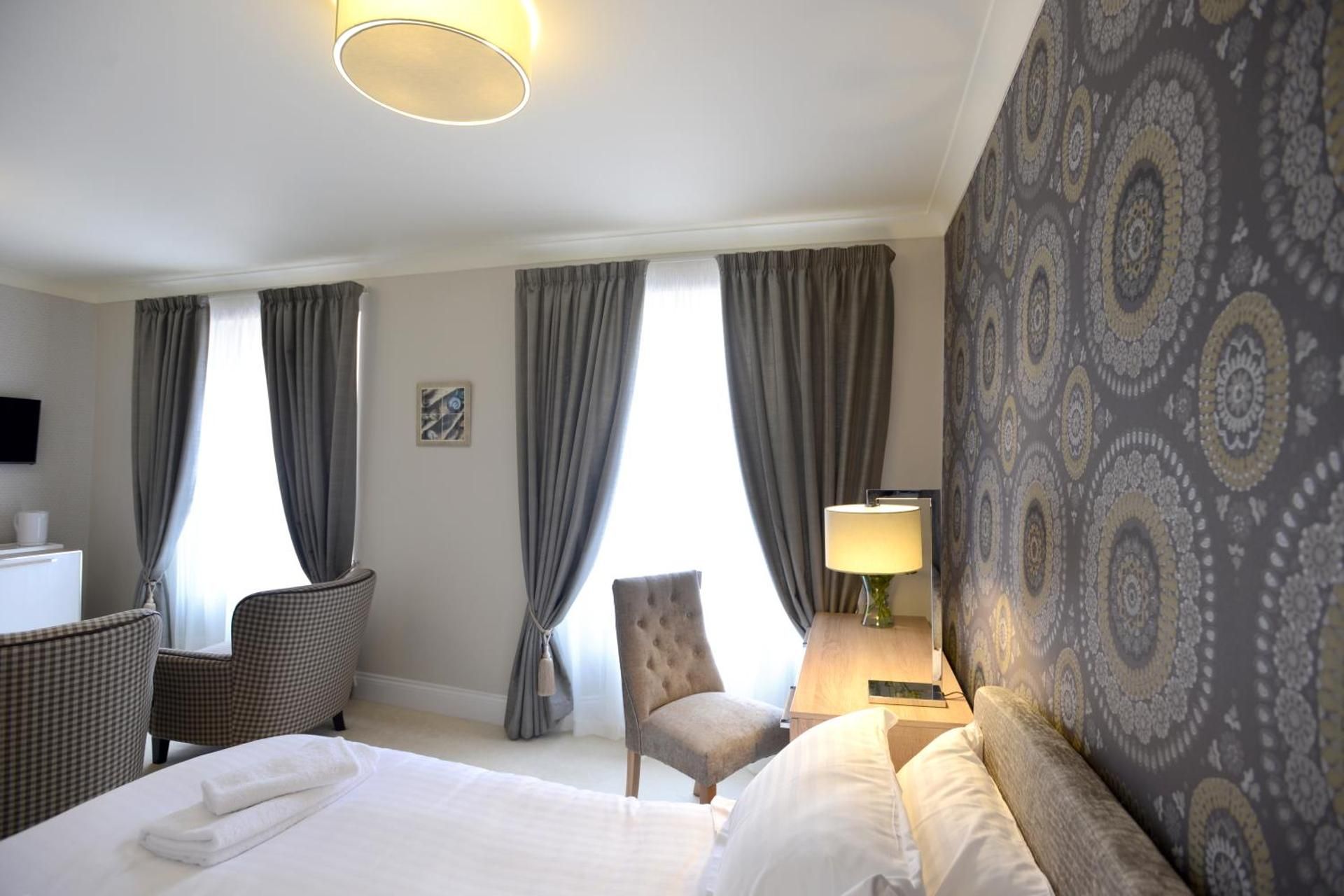 The Devon Court Superior Double Room 5