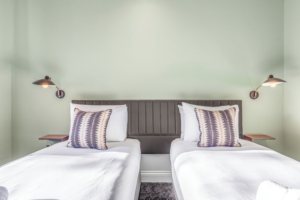 Clapham Guest House Classic Twin Room 5