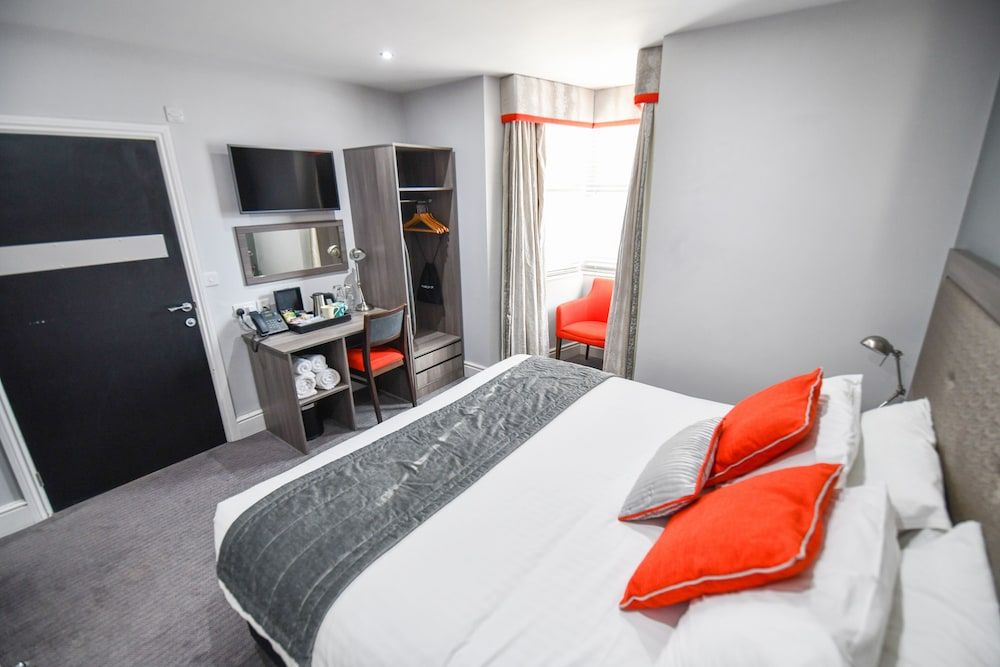 Belmont Llandudno Superior Double Room 6