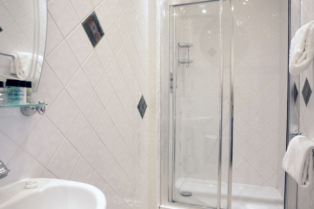 Sea Spray Garden Suite 5