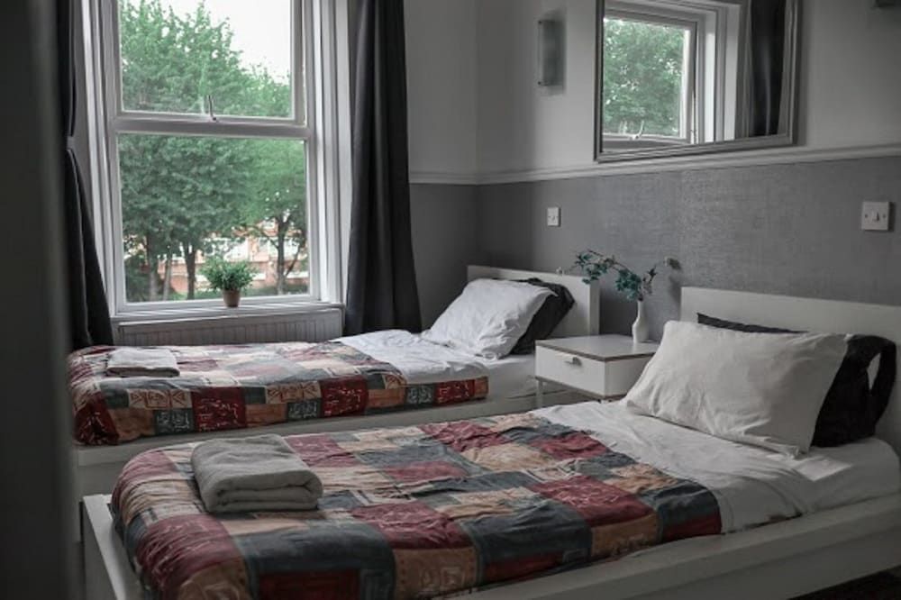 undefined Hotel 261 2