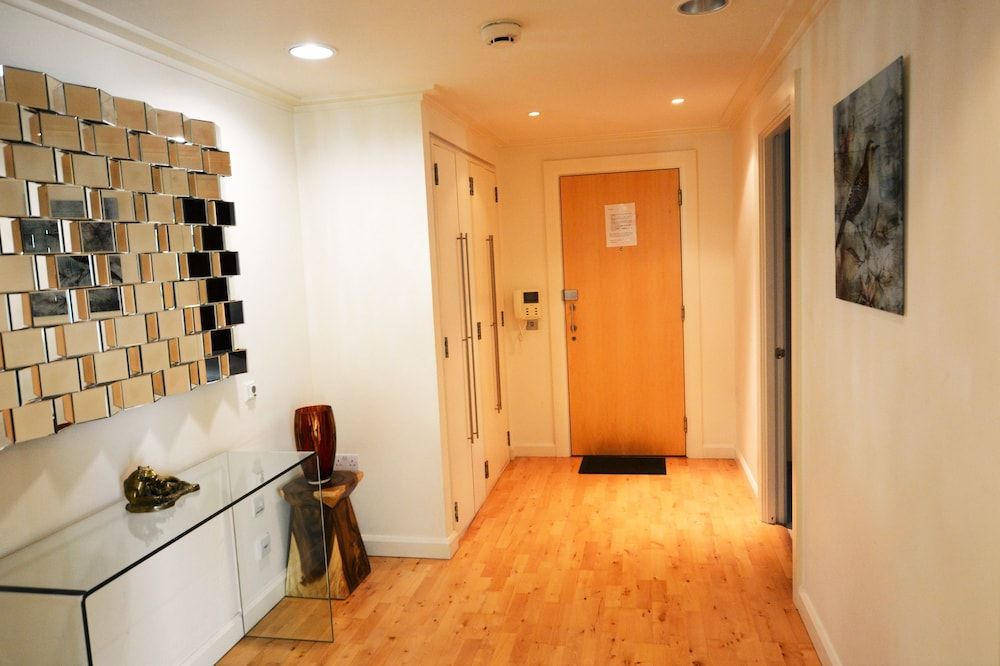 Zen Apartments - Canary Wharf Superior Apartment, 2 Bedrooms 3