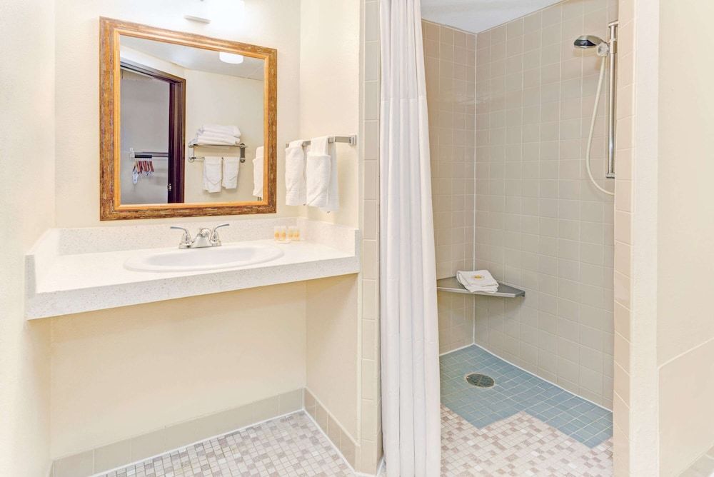 Room, 2 Double Beds, Accessible