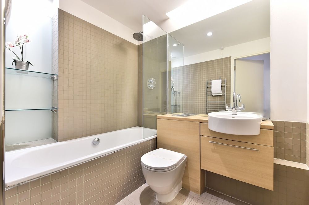 Shoreditch Apartments Deluxe Loft 6