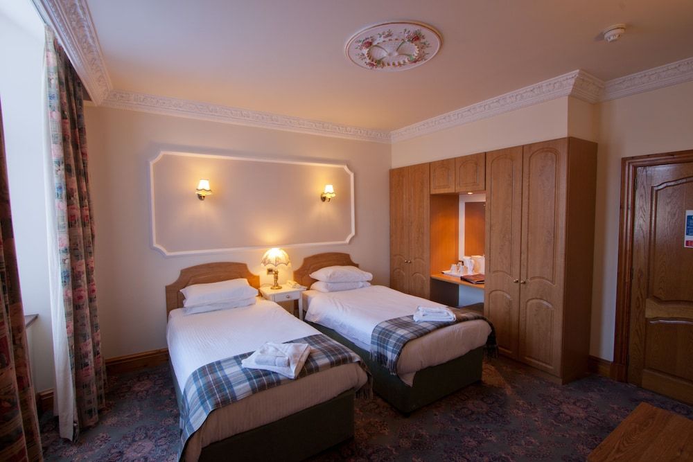 Duke Of Gordon Hotel Standard Double or Twin Room 2