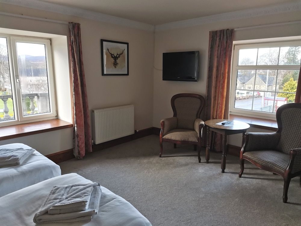 Duke Of Gordon Hotel Superior Double or Twin Room 4